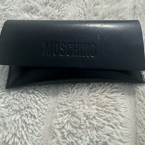 Moschino Midnight Black Accessory